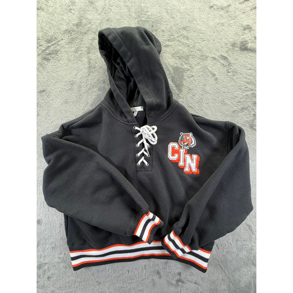 WEAR by Erin Andrews Cincinnati Bengals Lace Up Cropped Hoodie Black Women's M